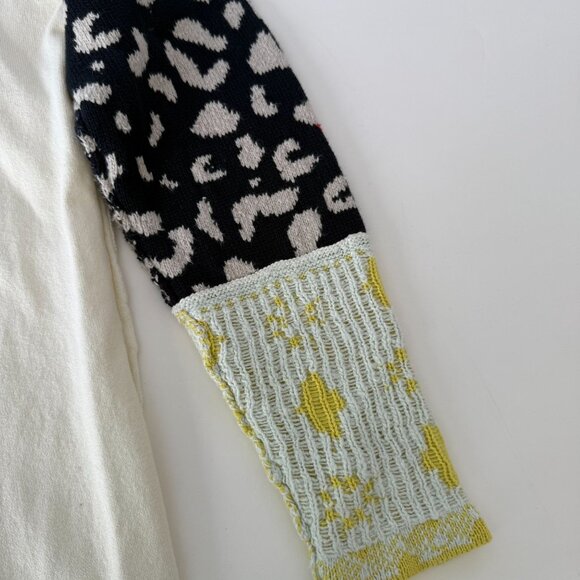 We The Free Leopard Sleeve Knit Tunic Sweater Size XS Tiger Style Cuff - Picture 6 of 6